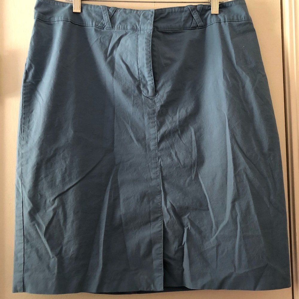 WOMEN’S SKIRT